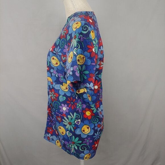 Peaches Uniforms Scrub Top Size XS Blue Floral Smiley Face V-neck Short Sleeve - Picture 4 of 8